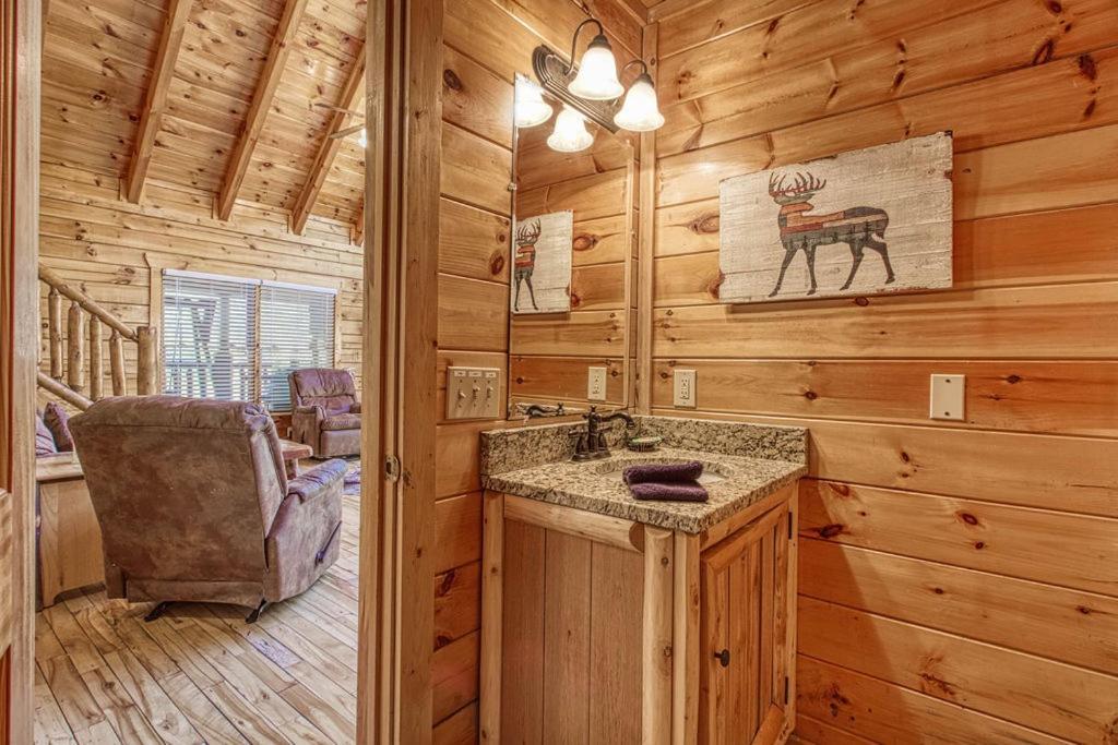 Heavenly Bear, Hot Tub, 1089 Of Free Attraction Tickets For Each Paid Day, Dollywood And More Sevierville Exterior foto